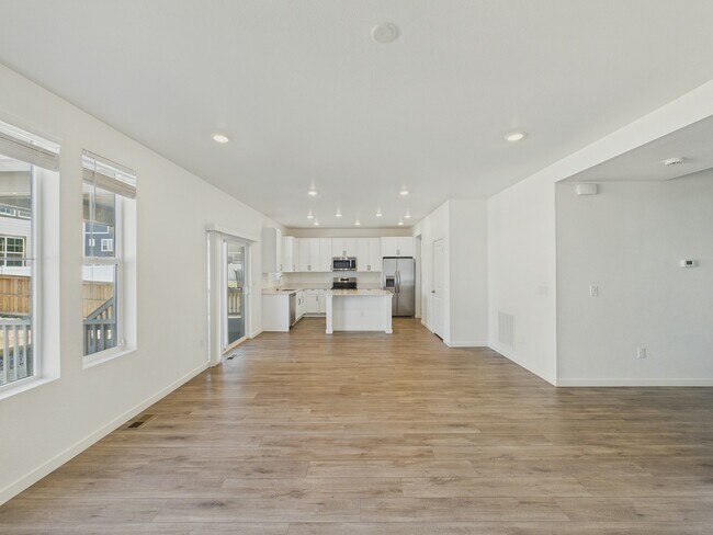 Building Photo - 24485 E Atlantic Dr