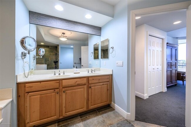 Building Photo - 3313 Sunset Key Cir