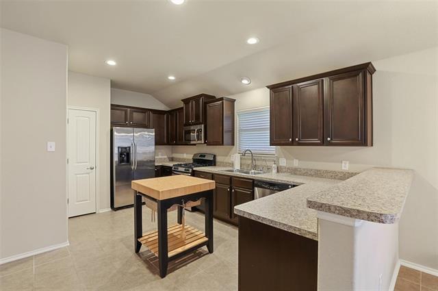 Building Photo - 2404 Slalom Dr