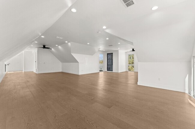 Building Photo - 3814 Wadford St