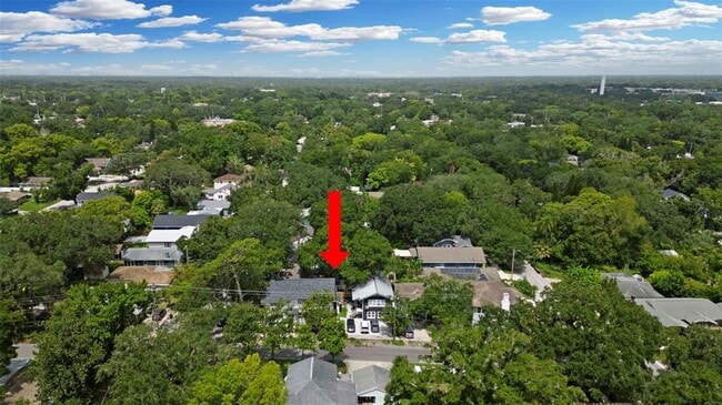 Building Photo - 1024 E Crenshaw St