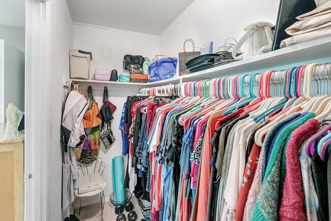 Building Photo - 3750 Bel Pre Rd