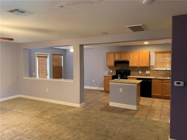Building Photo - 5824 Malarkey Rd