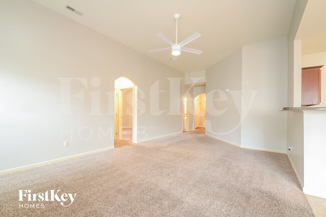 Building Photo - 105 Sunflower Pl