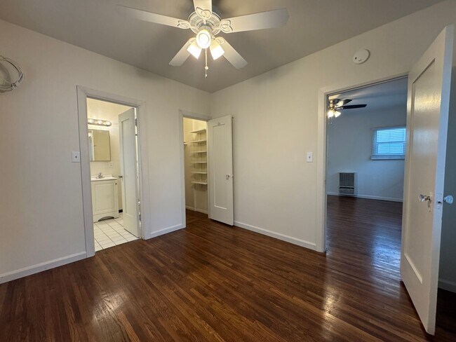 Building Photo - AVAILABLE NOW! CHARMING 1BD/1BA NORTH PARK BUNGALOW! ONLY $2,095/MO!
