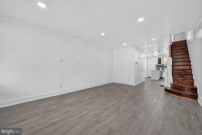 Building Photo - 807 N 42nd St