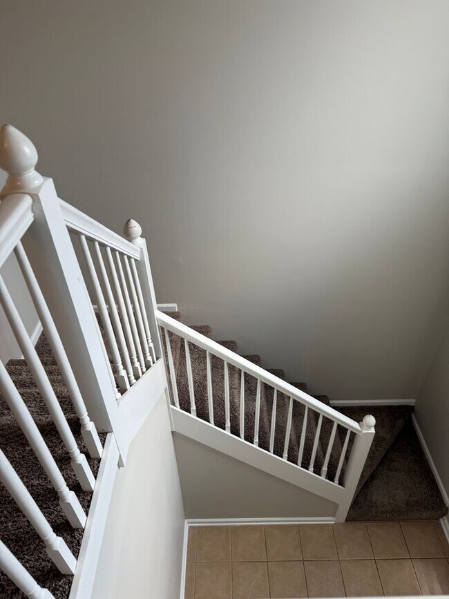 Building Photo - 160 N Spring View Dr