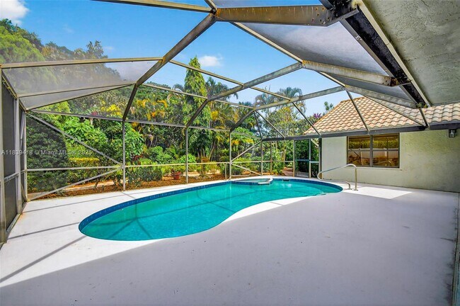 Building Photo - 9721 Majestic Way