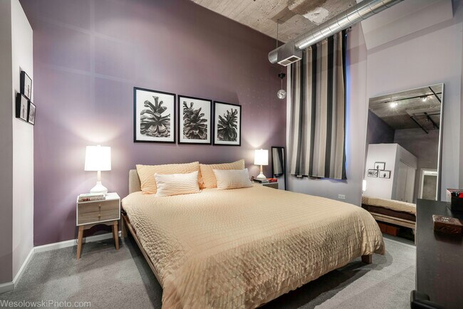 Building Photo - 758 N Larrabee St