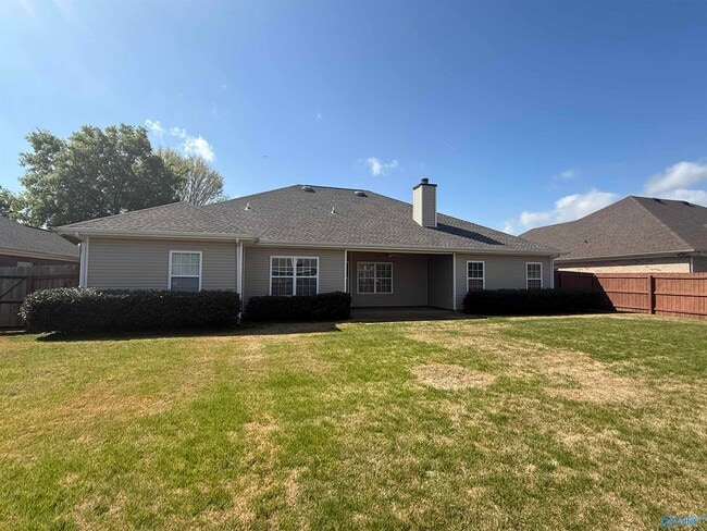 Building Photo - 5005 Liberty Park Cir SE