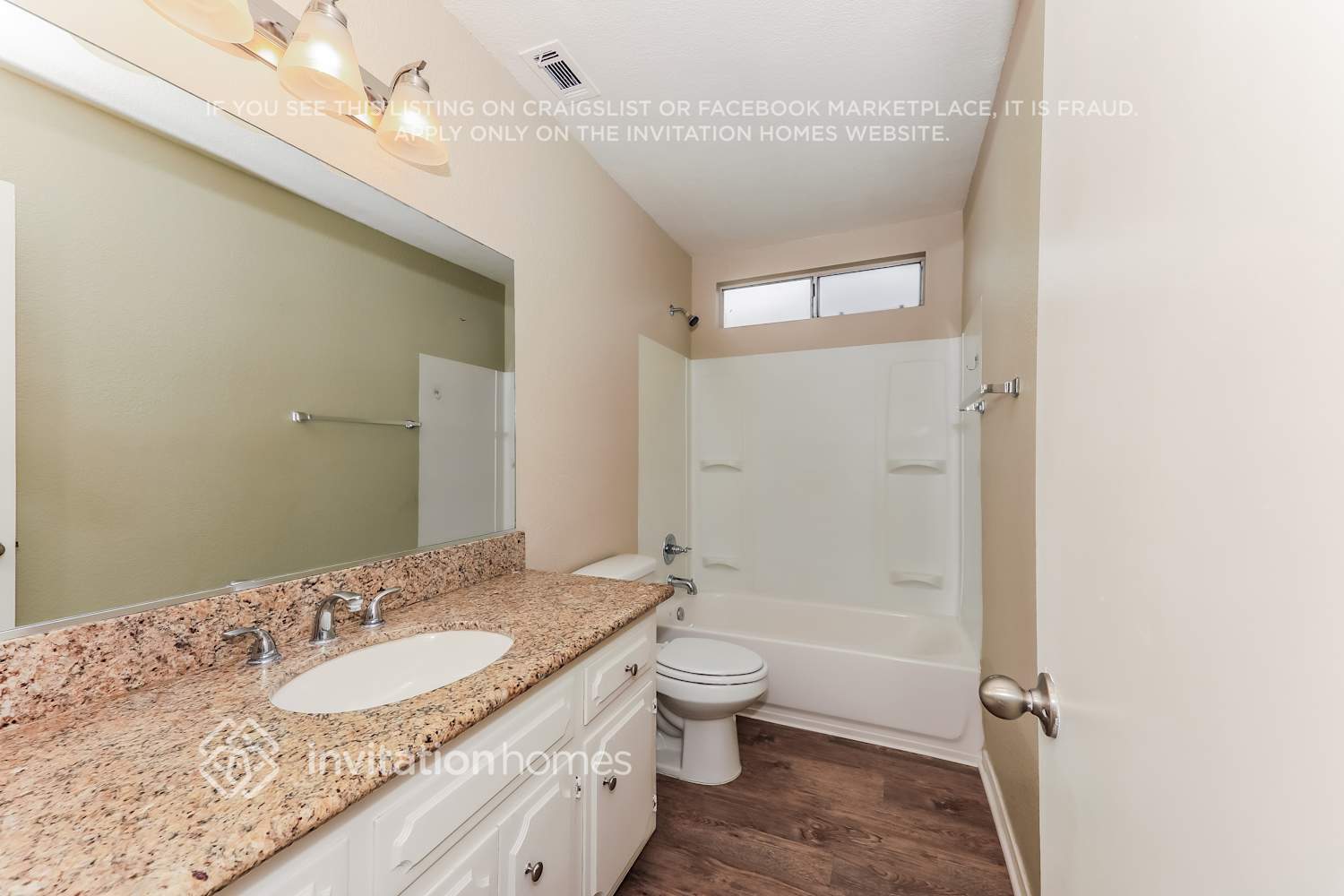 Building Photo - 5651 Louise St