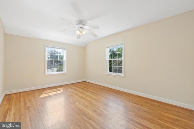 Building Photo - 5601 Wyngate Dr