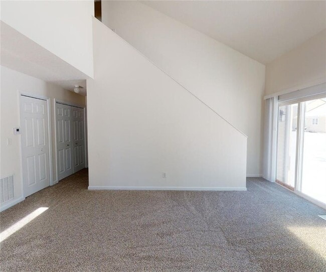 Building Photo - 502 Spitler Park Plaza
