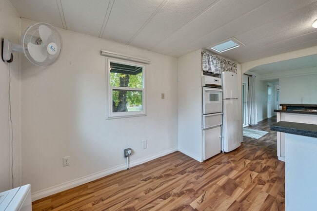 Building Photo - Cozy 1 Bedroom ADU With Stunning Pasture & Pond Views in Rescue!