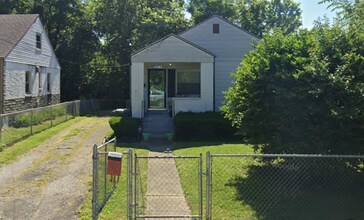 Building Photo - 6426 Betts Ave