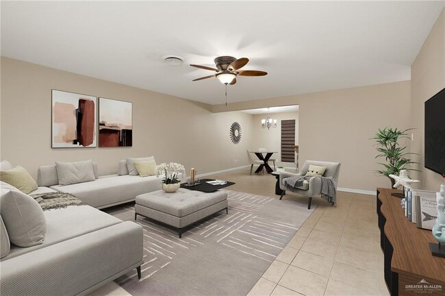 Building Photo - 19 Westgate Dr