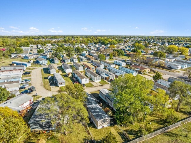 Building Photo - 4444 S West St