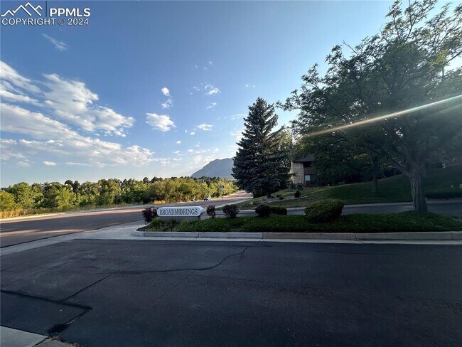 Building Photo - 3356 Capstan Way