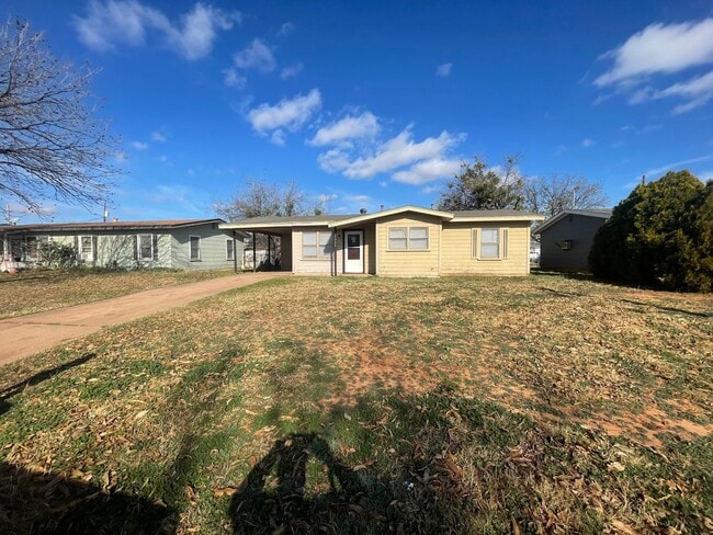 Primary Photo - 3 bedroom, 1 bath