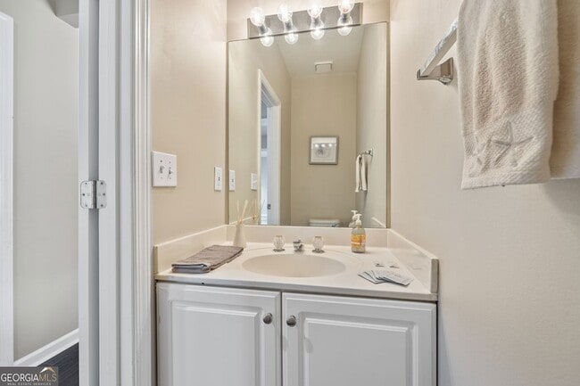 Building Photo - 3618 Petherton Wy NW