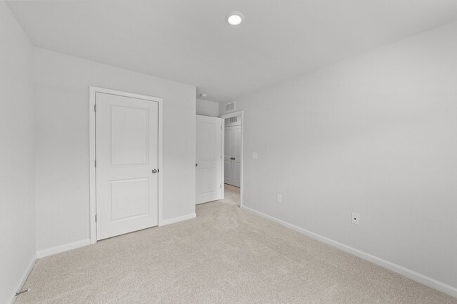 Building Photo - 5001 Microcline Trl