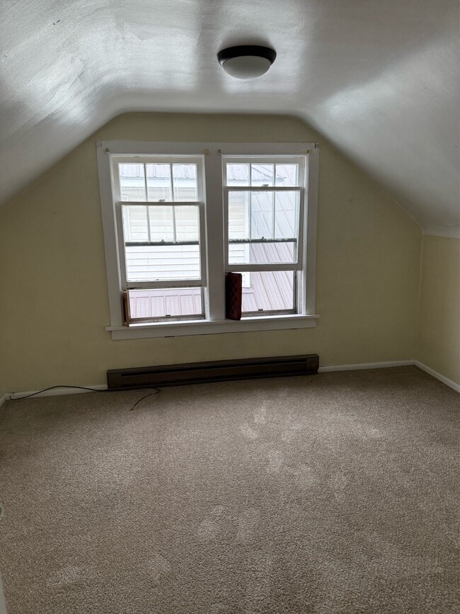 Building Photo - 1408 Ashmun St