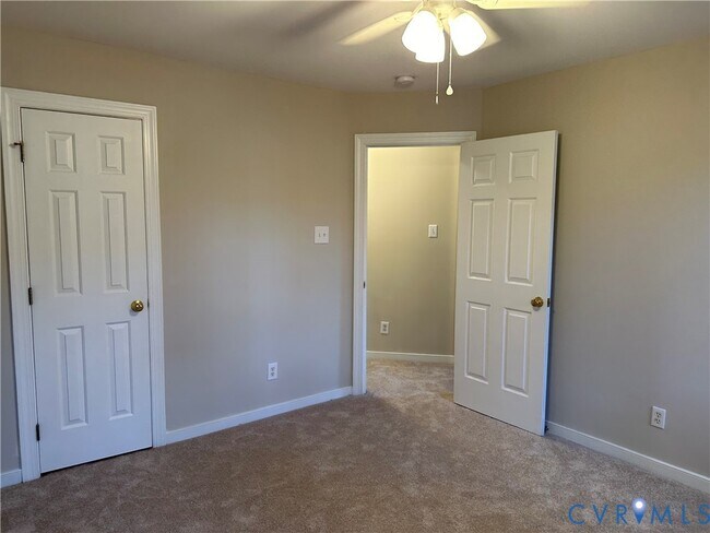 Building Photo - 5219 Scotsglen Dr