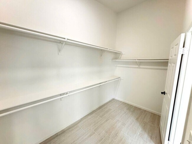 Building Photo - 81464 Avenida Esmeralda