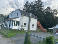 Building Photo - 657 South St