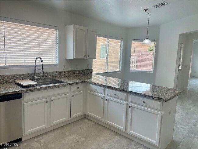Building Photo - 3507 Pointe Vedra Ct