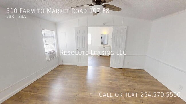 Building Photo - 310 FM107