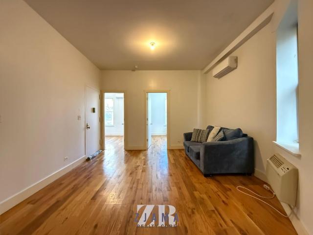 Building Photo - 4 bedroom in Brooklyn NY 11226