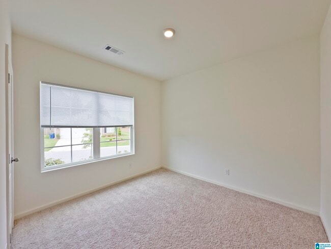 Building Photo - 306 Park Crest Run