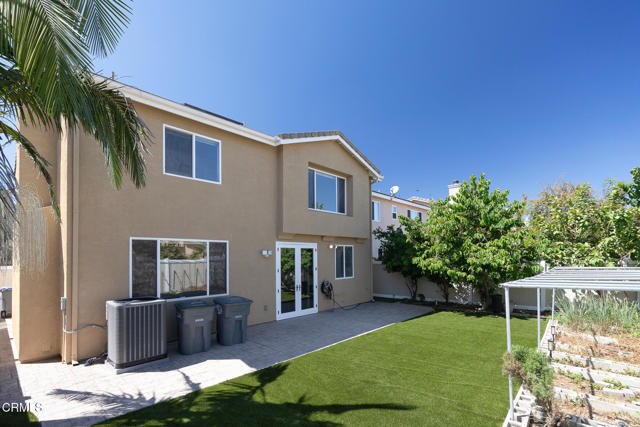 Building Photo - 778 Entrada Dr