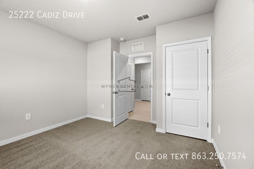 Building Photo - 25222 Cadiz Dr