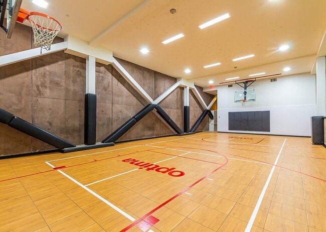 Building Photo - 7147 E Rancho Vista Dr