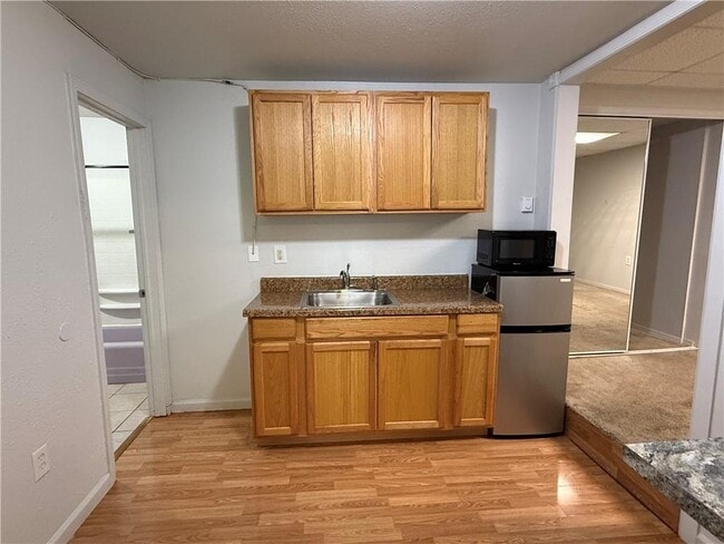 Primary Photo - 269 E Pickens Rd