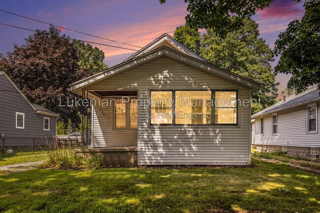 Building Photo - 539 Gayle Ave