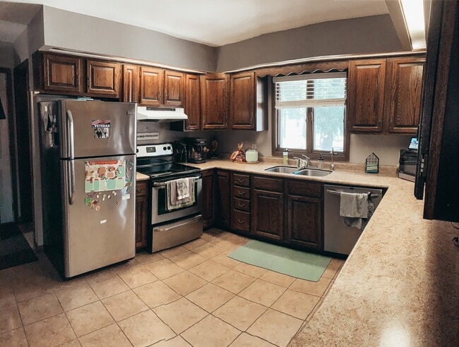 Building Photo - 3118 W Folsom St