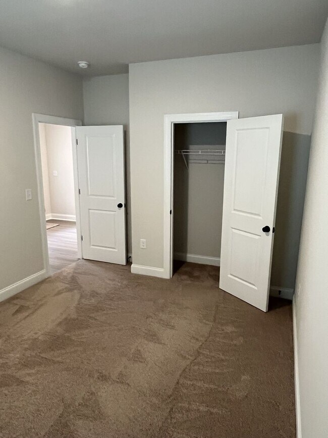 Building Photo - Brand New 3 Bedroom Ranch in East Charlotte