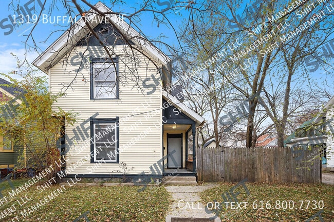 Building Photo - 1319 Buffalo Ave NE