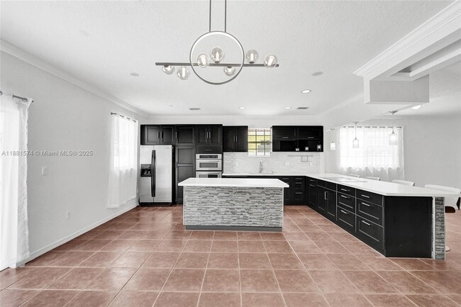Building Photo - 3041 SW 88th Ave