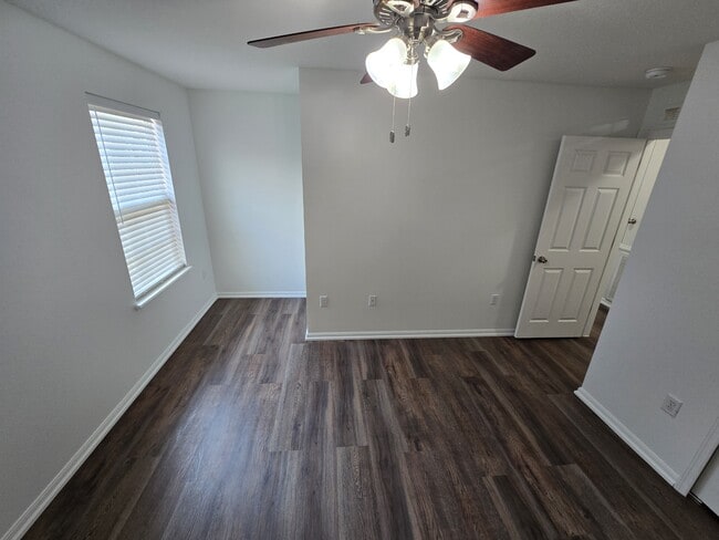 Building Photo - 110 Pine Bluff Blvd W