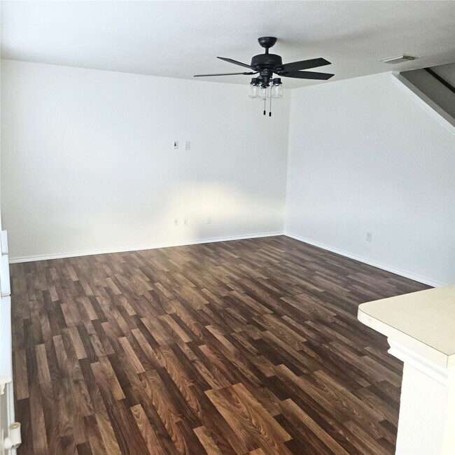 Building Photo - 20314 Baytide Ct
