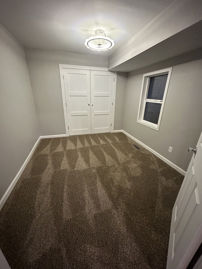 Building Photo - 207 Hamilton St