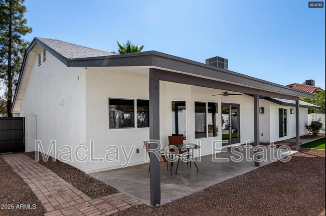 Building Photo - 10934 E Becker Ln