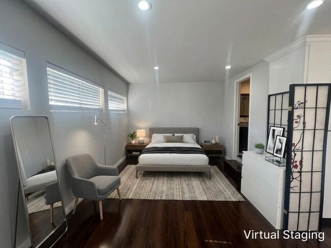 Building Photo - Charming Winnetka Studio (ADU)! Laundry In Unit!