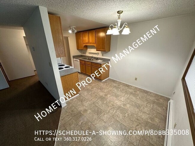 Building Photo - 4816 Carpenter Rd SE