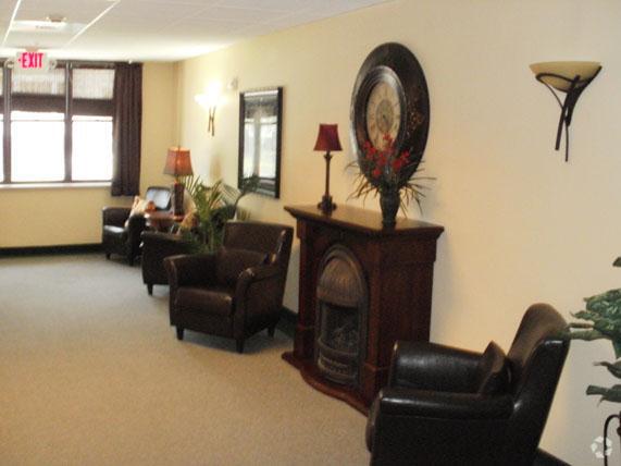 Entry Way - Lakeside Apartments