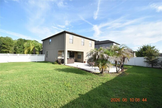 Building Photo - 20019 Date Palm Way